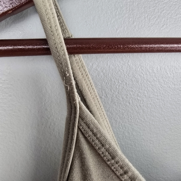 OLD NAVY Powerchill Workout Activewear‎ Jumpsuit Tan Slight Green Womens Size L - Picture 14 of 16